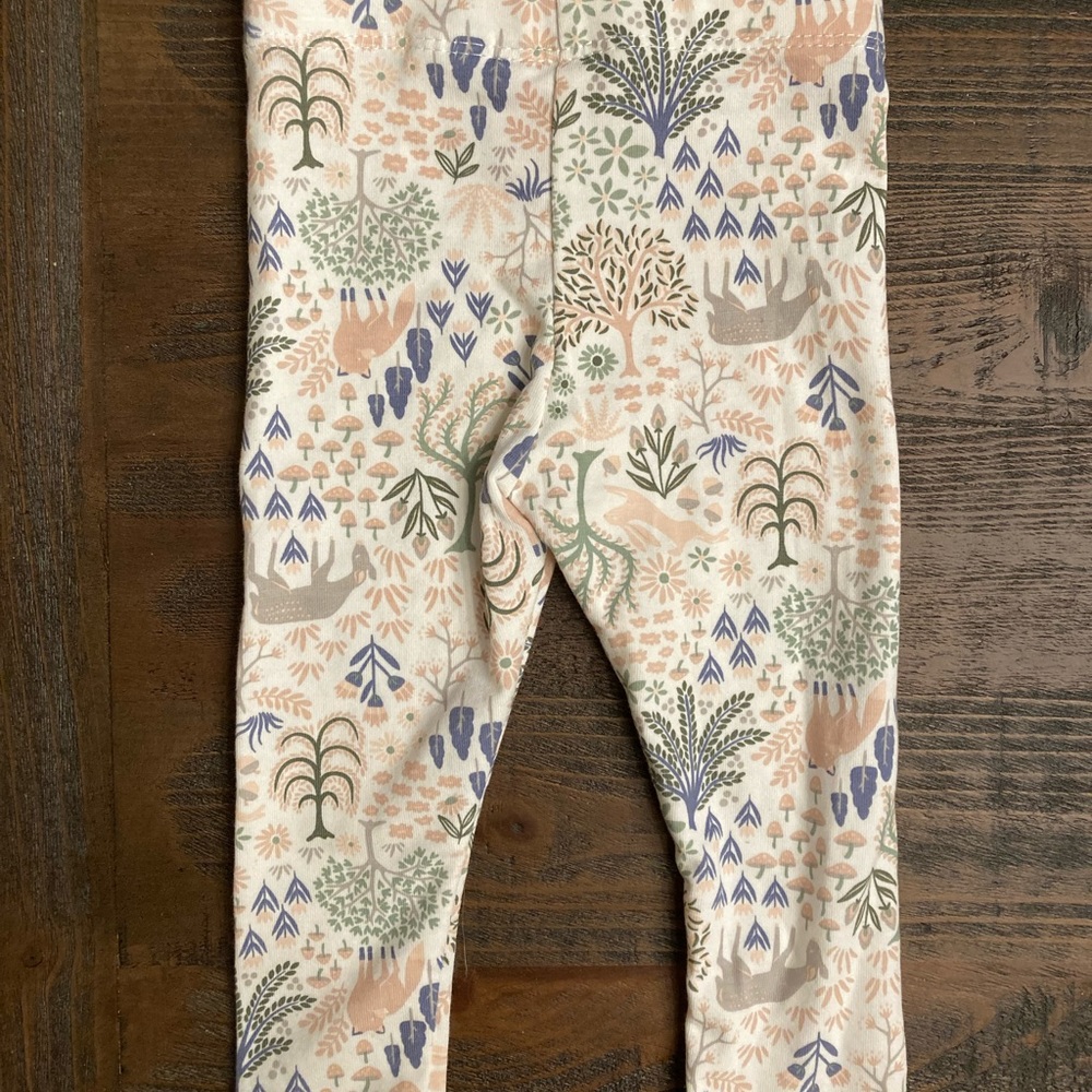 Aspen kids two-piece set in pink (baby girl) U.S. Size: 3-6M. New, Never worn. - Picture 6 of 6